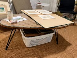 Couchtisch oval m. Glasplatte 50er Jahre
anonym